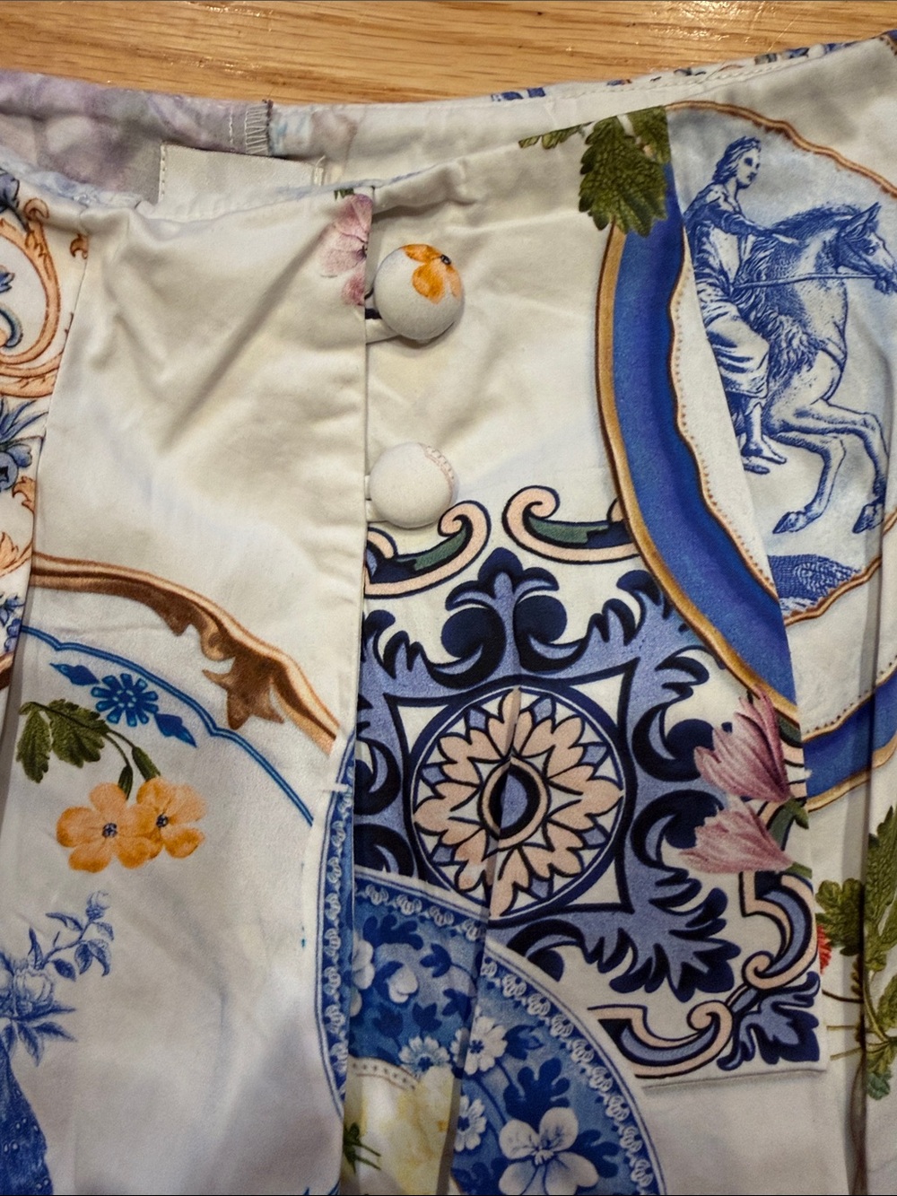 NWT Maeve White Pleated Skort with Blue Porcelain & Floral Print - Picture 2 of 7